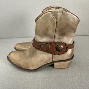 Roper Cream and Brown Ankle Boots